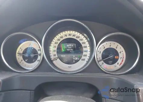 2014 Mercedes-Benz E 350 4Matic z USA, uszkodzony, nr VIN WDDHF8JB8EB033524